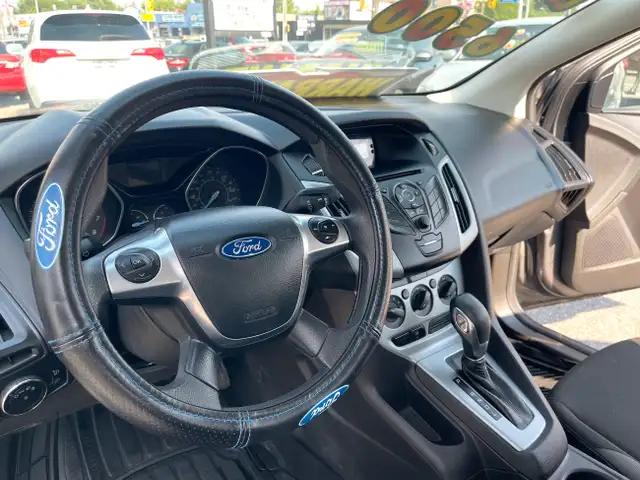 2012 Ford Focus SE SEDAN PWR GROUP AIR CO 2 SET WHEELS....LOW KM in Cars & Trucks in City of Toronto - Image 20