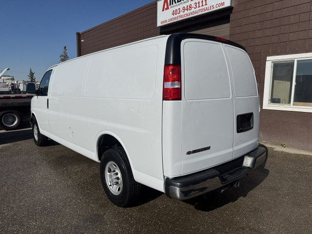 2023 Chevrolet Express 3500 Cargo Van Extended in Heavy Trucks in Calgary - Image 2