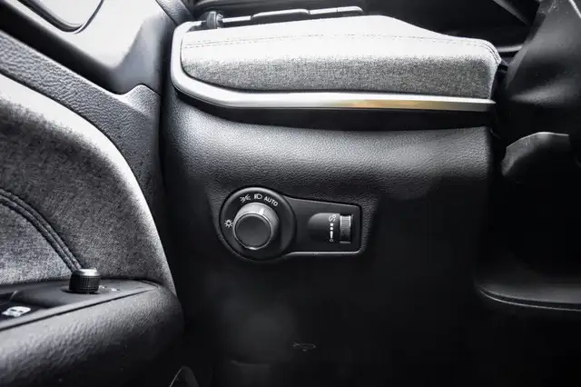 2024 Jeep Compass Sport • HEATED SEATS • LANE KEEP ASSIST • CP/A in Cars & Trucks in Ottawa - Image 12