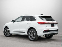 This Audi Q5 delivers a Intercooled Turbo Gas/Electric I-4 2.0 L/121 engine powering this Automatic... (image 8)