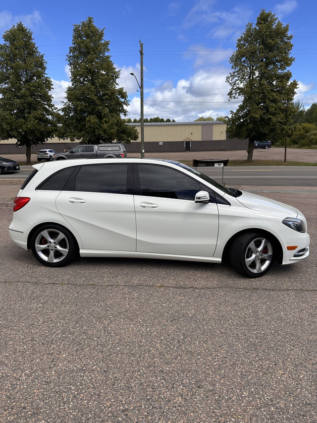2014 Mercedes-Benz B-Class B 250 Sports Tourer in Cars & Trucks in Pembroke - Image 4