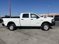 One Owner Trade In**Ram 2500**Tradesman**4x4**Crew Cab**6.7L Cummins Diesel**3.73 Axle Ratio**40/20/... (image 6)