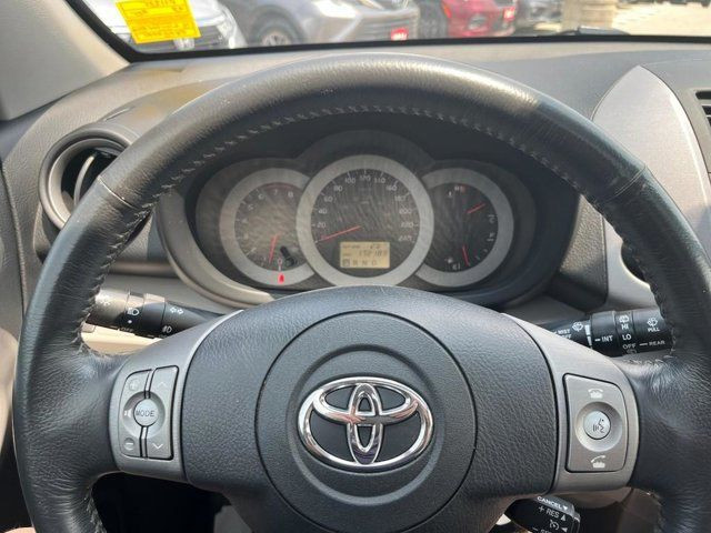 2008 Toyota RAV4 Limited | Full Service History | Leather in Cars & Trucks in London - Image 4