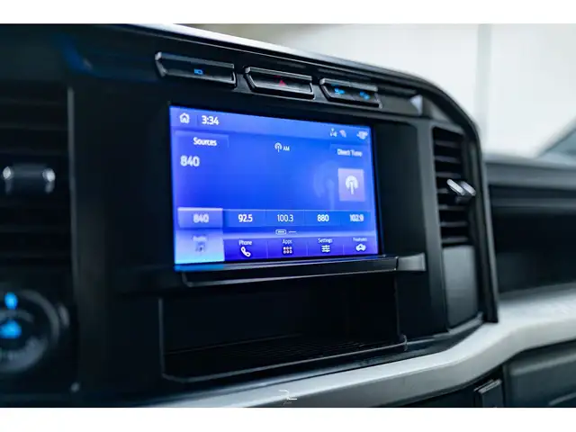 2023 Ford F-350 4x4 Crew Cab XL FX4 BCam in Cars & Trucks in Grande Prairie - Image 17