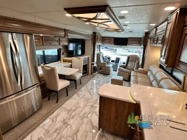 2023 Entegra Coach Cornerstone 45B 605 h.p. 26K Miles in RVs & Motorhomes in Moncton - Image 23