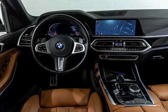 2021 BMW X5 xDrive40i | Premium | M Sport | Accès Confort in Cars & Trucks in City of Montréal - Image 9