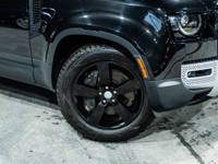 ***QUALIFY FOR A 4 YEAR WARRANTY ON OUR VEHICLES TODAY!!! Vehicle Key Features Include: Panoramic Su... (image 6)