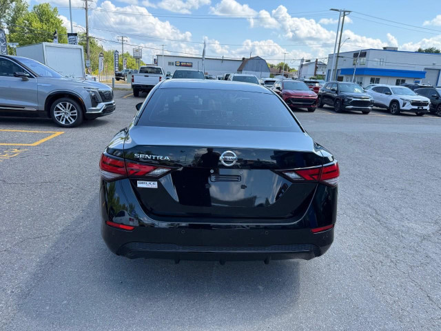 2020 Nissan Sentra BLIND SPOT MONITORING | KEYLESS ENTRY | PU... in Cars & Trucks in London - Image 2
