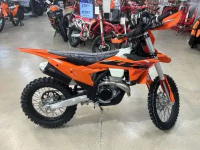Price does not include: Freight, PDI, Admin and Licensing. 2025 KTM 350 XC-FLEAGUE OF ITS OWN What i...