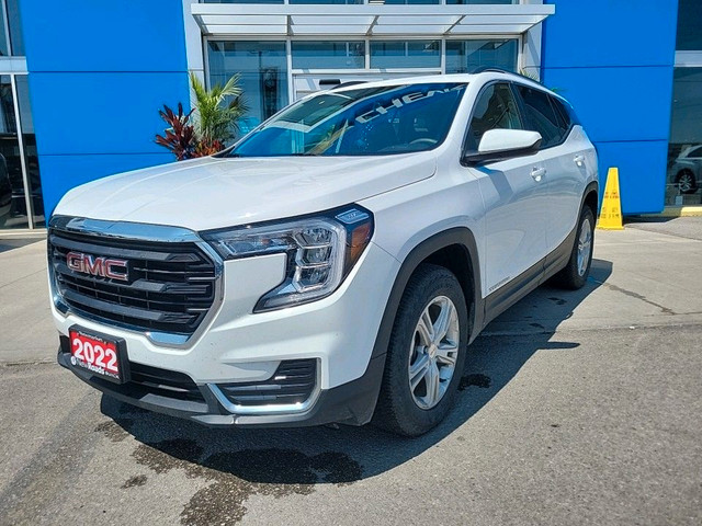 2022 GMC Terrain SLE in Cars & Trucks in Markham / York Region