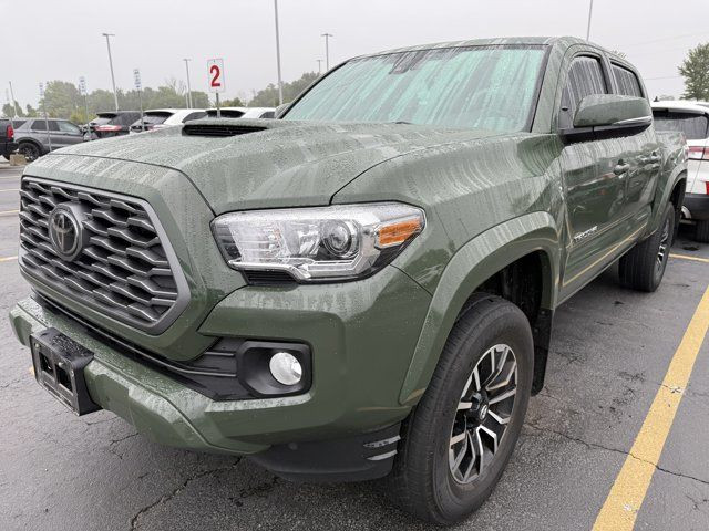2022 Toyota Tacoma TRD Off Road Premium 4x4 | Manual | Leather in Cars & Trucks in Guelph