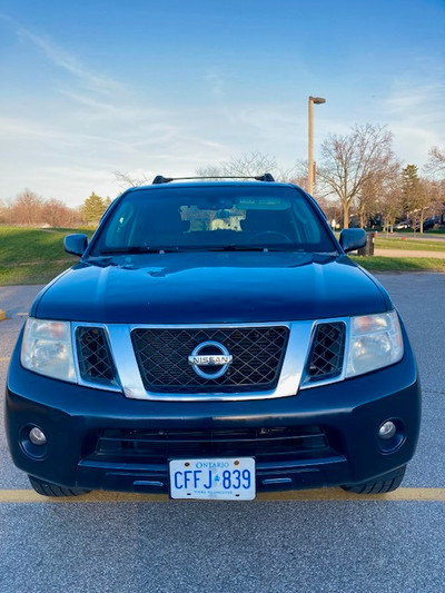 2008 Nissan Pathfinder SE