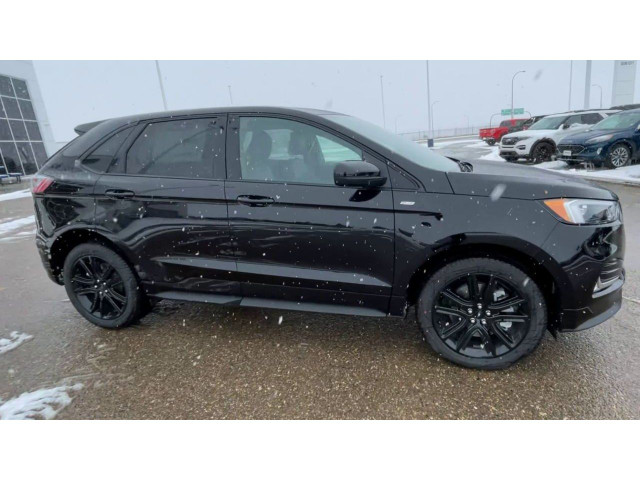  2024 Ford Edge ST Line 250A AWD in Cars & Trucks in Medicine Hat - Image 3