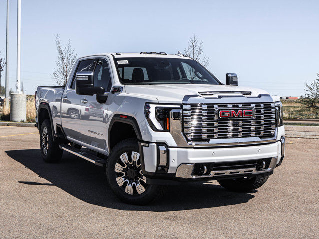 2025 GMC Sierra 3500HD Denali in Cars & Trucks in Strathcona County - Image 2