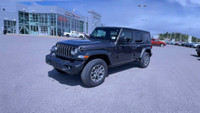 Four Wheel Drive. Cloth Interior. 12.3 Inch Touchscreen. Bluetooth. Apple CarPlay/Android Auto. Remo... (image 4)