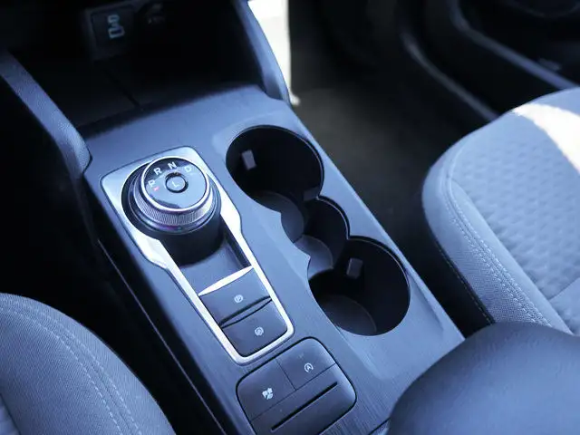 2022 Ford Escape SE | Clean CarFax in Cars & Trucks in Hamilton - Image 11