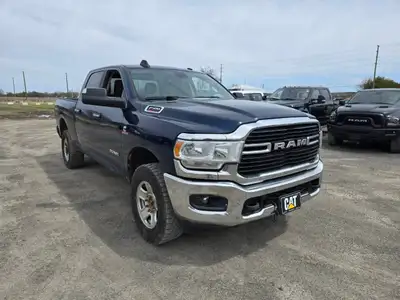Safety Equipment ABS And Driveline Traction Control Side Impact Beams Dual Stage Driver And Passenge...