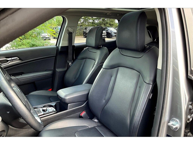 2024 Kia Sportage Experience The Difference | Quality | Affordab in Cars & Trucks in Barrie - Image 3