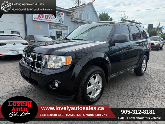 2012 Ford Escape 4WD 4dr XLT in Cars & Trucks in Hamilton
