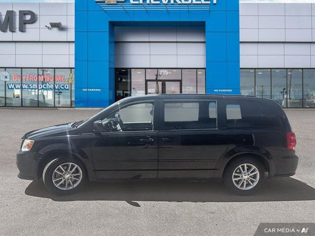 2014 Dodge Grand Caravan SXT | DVD | Rear A/C | Alloy Wheels in Cars & Trucks in Saskatoon - Image 2