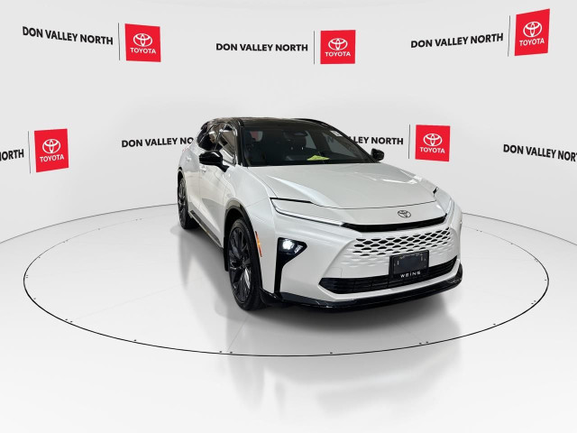 2025 Toyota Crown Signia Limited in Cars & Trucks in City of Toronto - Image 2