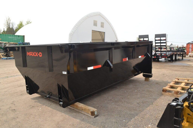 Maxx-D 4' And 6' Roll Off Bins in Cargo & Utility Trailers in Peterborough