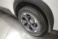 NAVIGATION SYSTEM, ADAPTIVE CRUISE CONTROL, PANORAMIC ROOF, BACK-UP CAMERA, BLIND SPOT MONITOR, HEAT... (image 5)