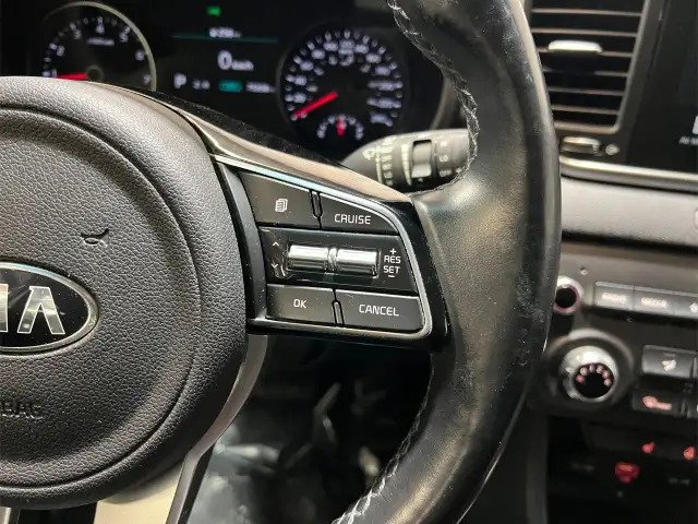 2020 Kia Sportage in Cars & Trucks in Ottawa - Image 24