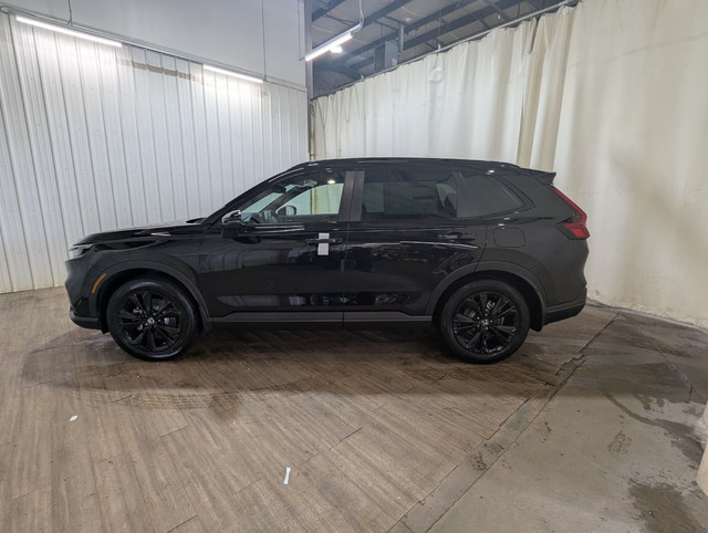2026 Honda CR-V Hybrid Touring in Cars & Trucks in Calgary - Image 4