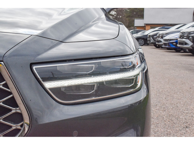 2020 Genesis G90 5.0L Prestige in Cars & Trucks in Pembroke - Image 2