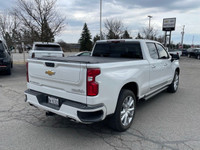 Introducing the pinnacle of rugged sophistication, the new Chevrolet Silverado 1500 High Country, in... (image 5)