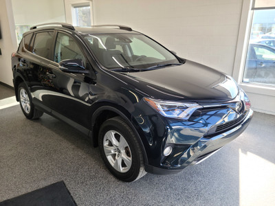 2017 Toyota RAV4 *******XLE FWD, BLUETOOTH, A/C,