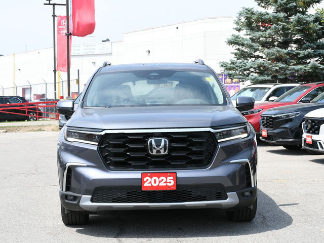 2025 Honda Pilot Touring in Cars & Trucks in City of Toronto - Image 3