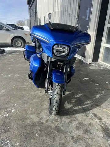 2025 Harley-Davidson FLHXU - Street Glide Ultra in Sport Touring in Winnipeg - Image 10