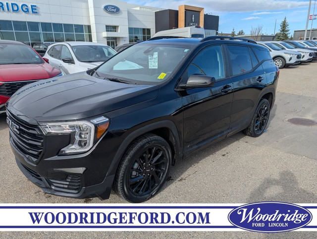 2023 GMC Terrain SLE 1.5L, AWD, CLOTH HEATED POWER SEATS, LAN... in Cars & Trucks in Calgary