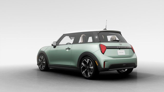 2026 MINI 3 Door Cooper S dans Autos et camions  à Laval/Rive Nord - Image 2