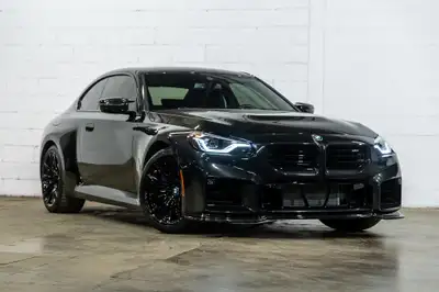 Francais: * Ensemble Premium * Transmission: automatique sport avec palettes de changement de vitess...
