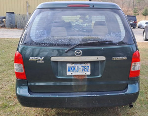 2001 Mazda MPV DX