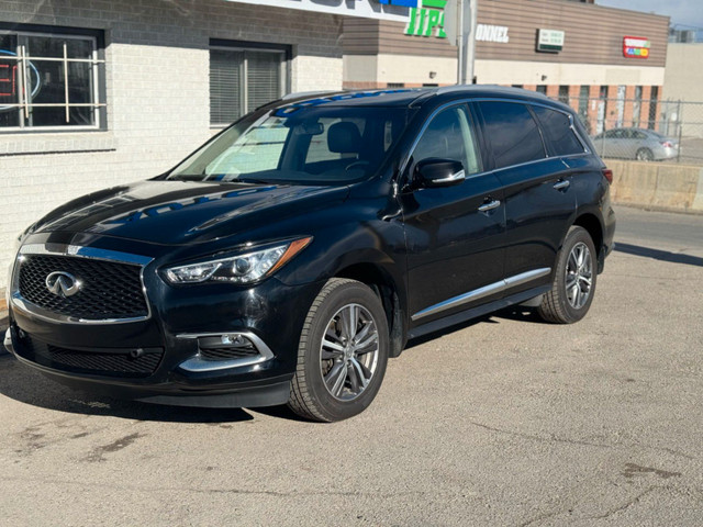2016 INFINITI QX60 AWD 4dr in Cars & Trucks in Calgary - Image 2