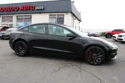Dual Motor AWD DON'T PAY EXTRA FOR SAFETY CERTIFICATION Elevate Your Drive With This 2022 Tesla Mode...