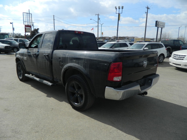 2014 RAM 1500 4X4 SLT / SHORT BOX FACTORY MAG WHEELS in Cars & Trucks in Edmonton - Image 2
