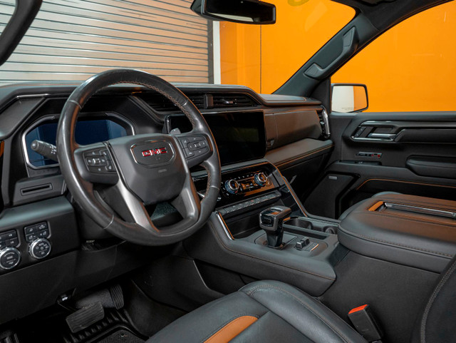 2022 GMC Sierra 1500 AT4 CREW 4X4 DIESEL *GR REMORQ* SIÈGES VENT in Cars & Trucks in Laurentides - Image 2