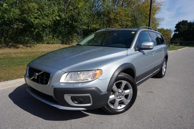  2009 Volvo XC70 1 OWNER / NO ACCIDENTS / STUNNING COMBO / T6 AW in Cars & Trucks in Mississauga / Peel Region - Image 2