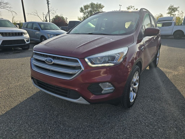 2017 Ford Escape SE AWD | HTD SEATS | REV CAM in Cars & Trucks in Calgary - Image 3
