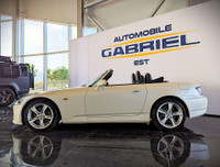 Comes equipped with: Power Mirrors, Removable Top, Halogen Headlamps, Courtesy lights, LED Headlight... (image 8)