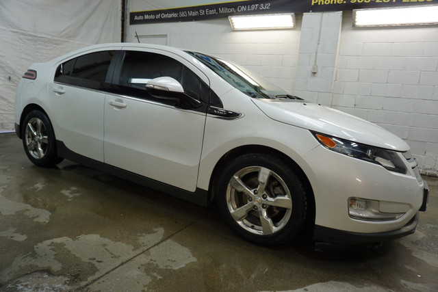 2015 Chevrolet Volt in Cars & Trucks in Oakville / Halton Region