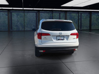 A versatile three-row SUV offering room for up to 8 passengers and plenty of premium features. The E... (image 6)