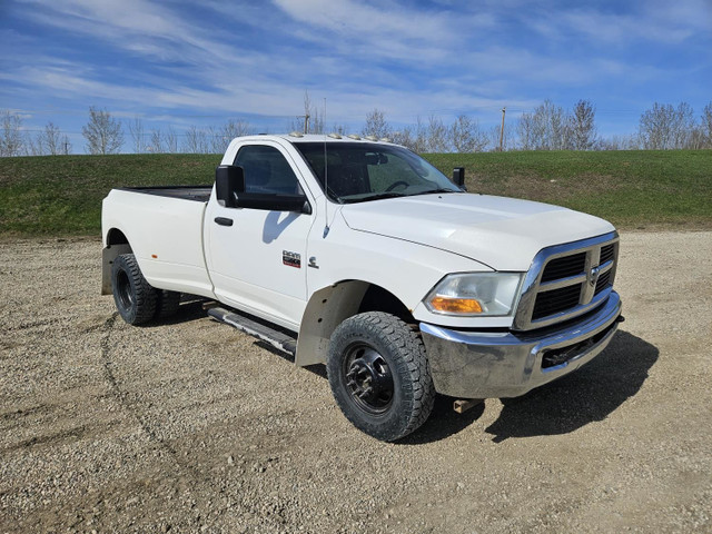 2012 Dodge 3500 in Cars & Trucks in Edmonton - Image 2