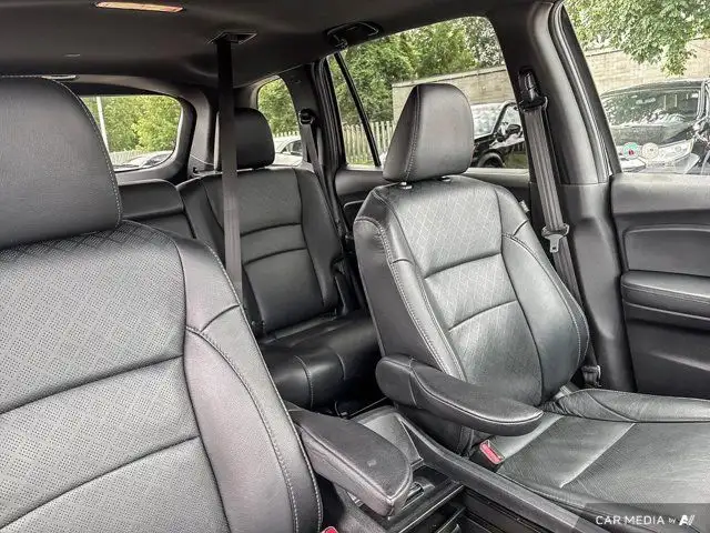 2021 Honda Passport Touring in Cars & Trucks in Brantford - Image 24