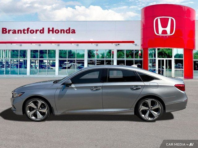 2019 Honda Accord Sedan Touring in Cars & Trucks in Brantford - Image 2